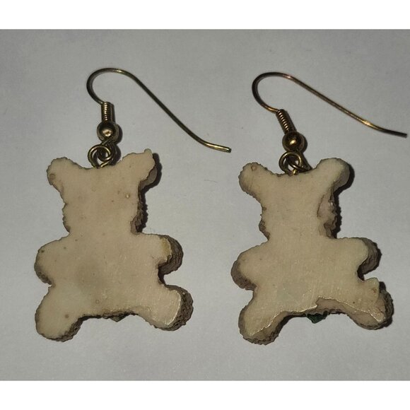 Teddy Bear Christmas Dangle Earrings With Wreath Design Lightweight - Picture 3 of 4